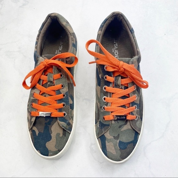 [JSlides] Trendy Platform Camo Sneakers - Picture 2 of 6